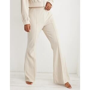 Aerie Groove On Rib Velour Flare Pant